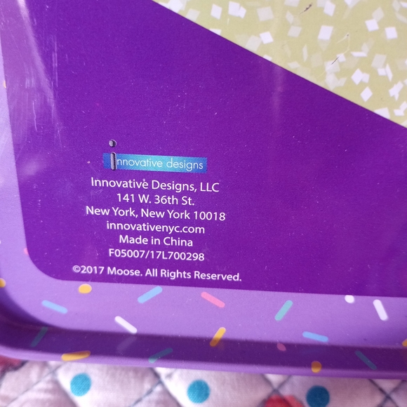 Shopkins Squad Tin Carrying Case - Picture 3 of 5